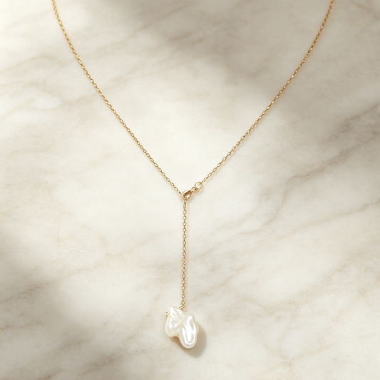 Timeless Pearly Necklace