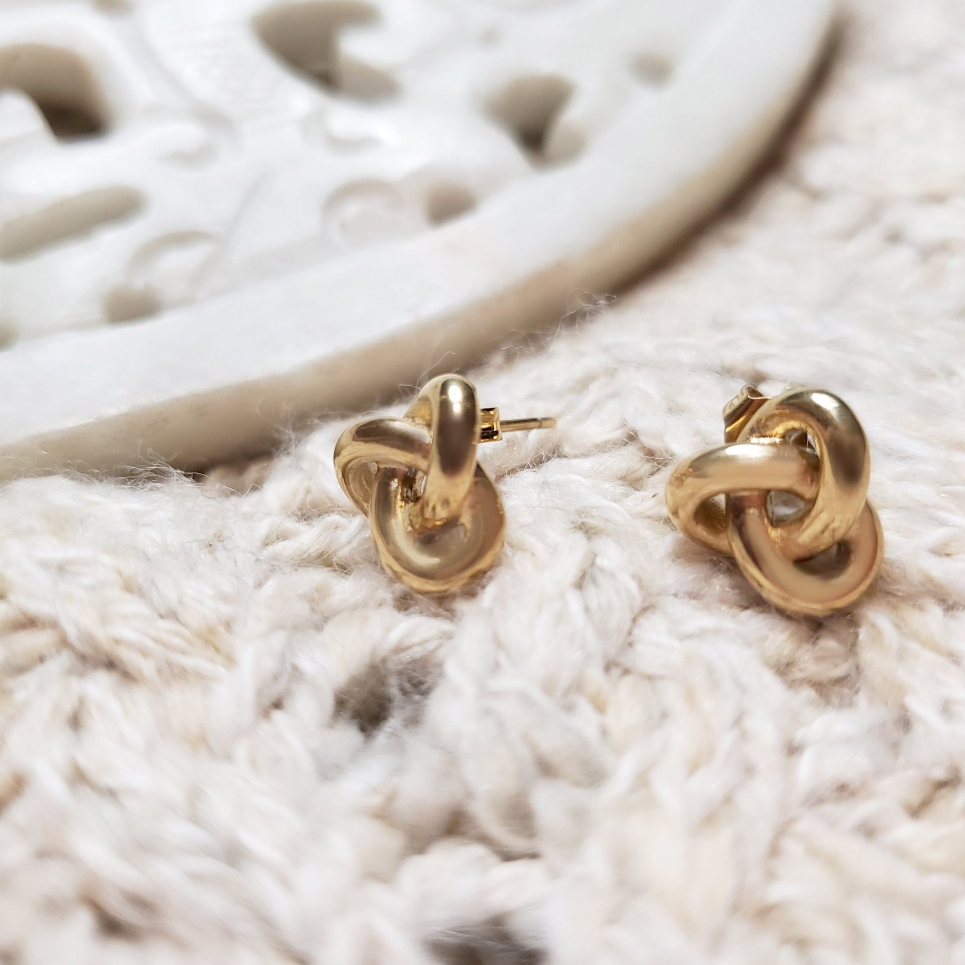 Compagnon - E11 - ELIORA