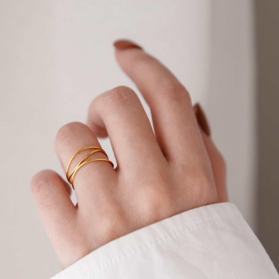 Line Sculpture Ring - ELIORA