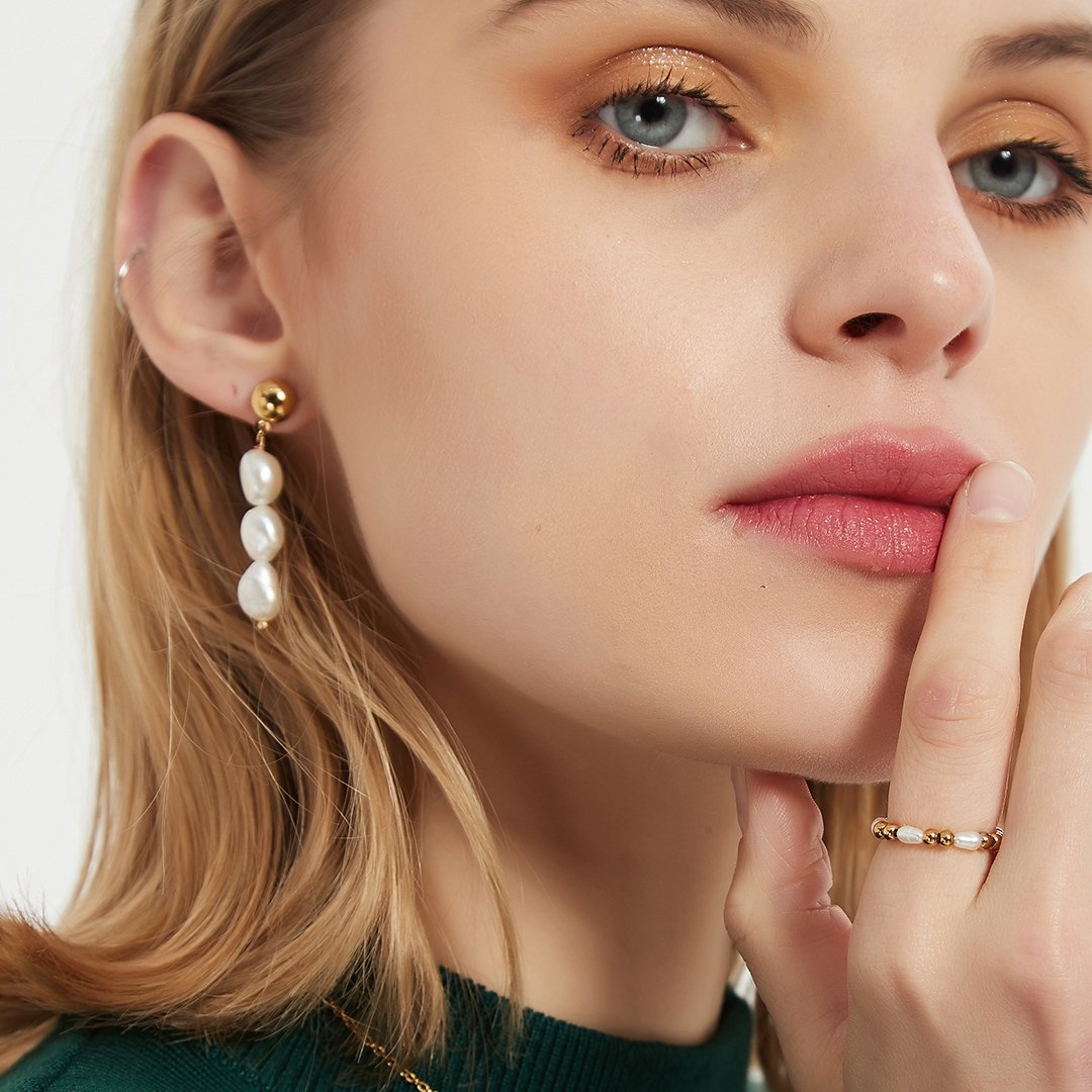 Serene Pearls Drop Mismatched Earrings - ELIORA