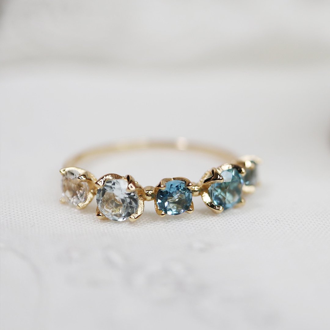 Lilianna - Ocean Glitter Topaz Ring - ELIORA