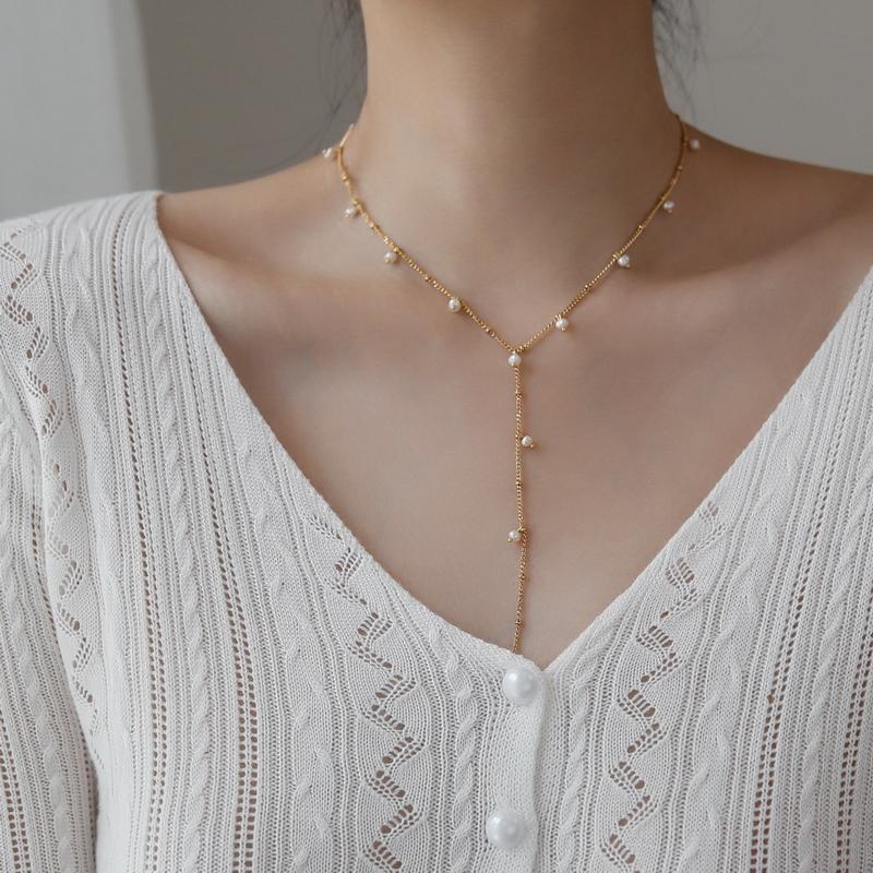 Pearly Charms Necklace - ELIORA