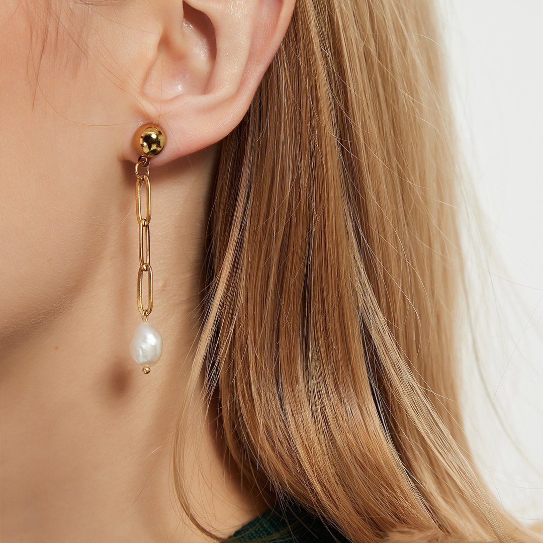 Serene Pearls Drop Mismatched Earrings - ELIORA